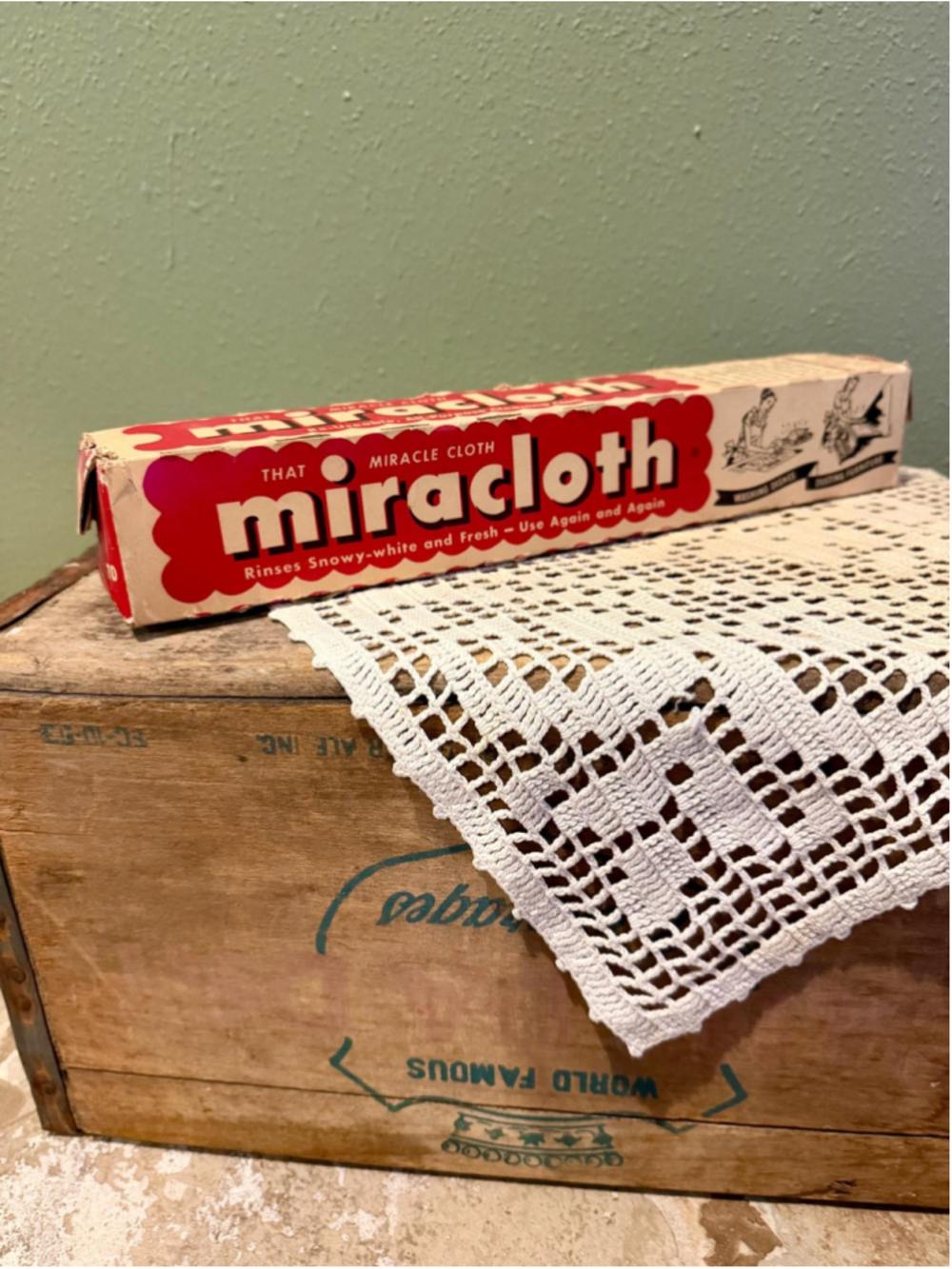 Vintage Miracloth Cleaning Cloth Box | 1950s 1960s Laundry Advertising Packaging